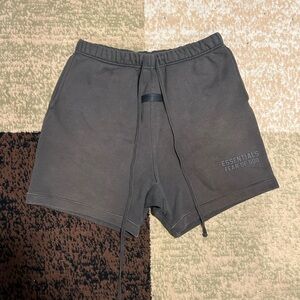 Fear of God Essential Shorts